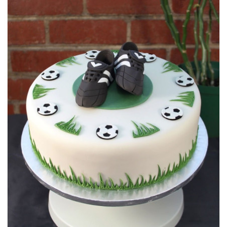 bolo de futebol com pasta de açúcar