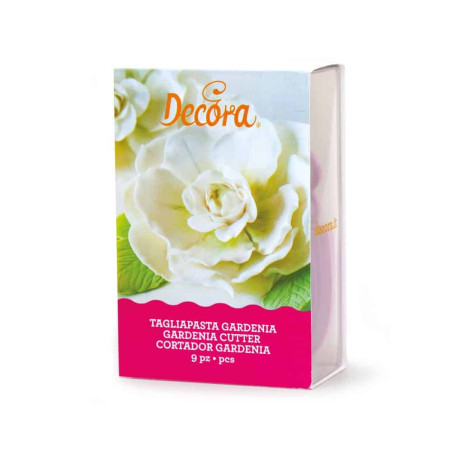 flor de gardênia em pasta de açúcar