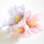 flor de petúnia em pasta de açúcar