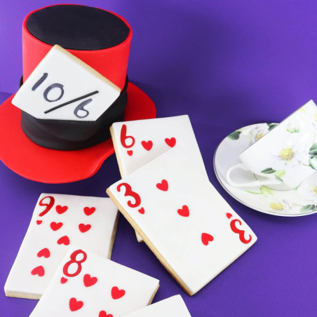 cartas de baralho com pasta de açúcar