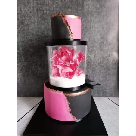 cake-design-piece-montee-manequim-transparente