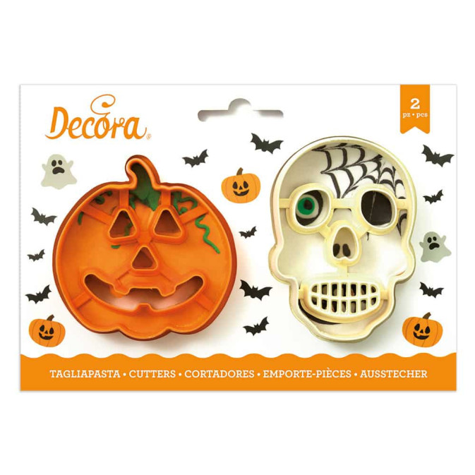 2 cortadores de macarrão para o Halloween