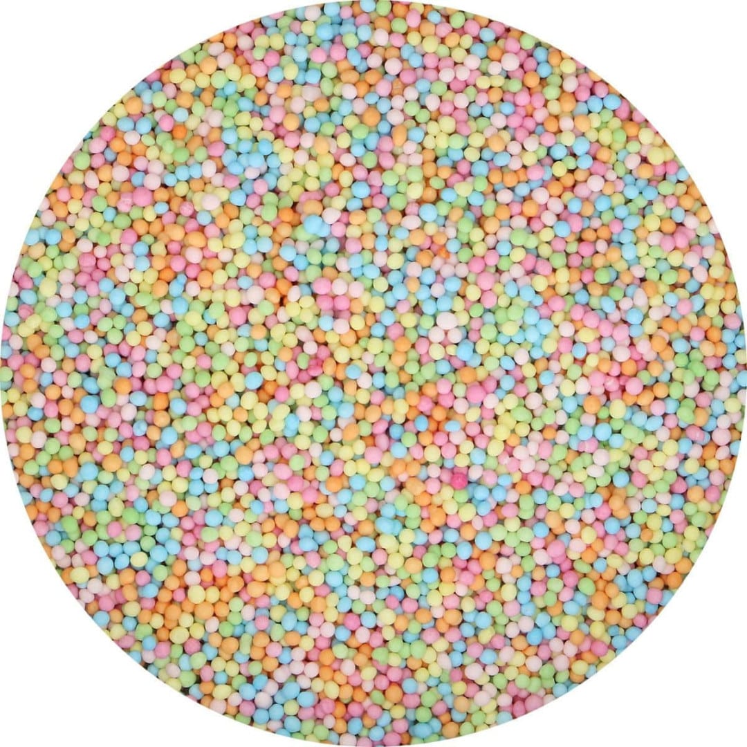 bolas de açúcar em tons pastel e multicoloridas