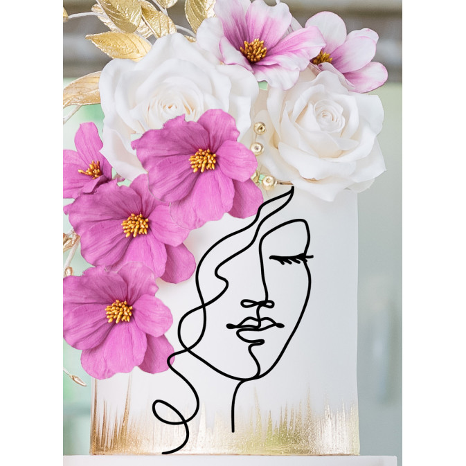 Senhora com silhueta de topper facial