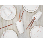 ideia de decoração de mesa em branco e ouro rosa