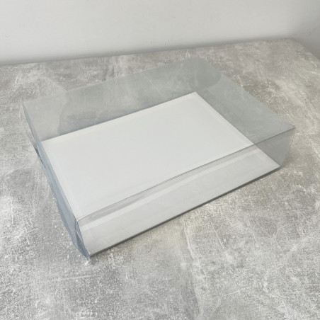 caixa de bolo transparente