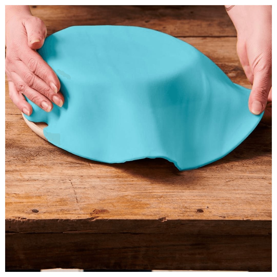 roller-pate-a-sucre-blue-funcakes.jpg