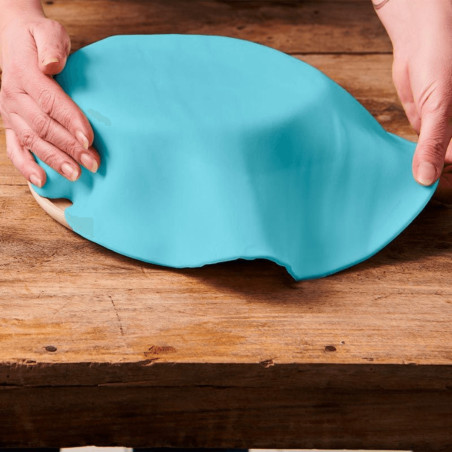 roller-pate-a-sucre-blue-funcakes.jpg