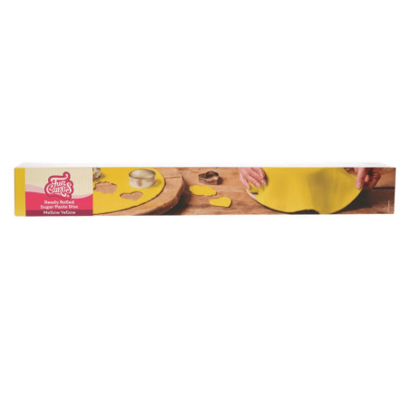 Pate-a-sucre-funcakes-etalee-jaune-funcakes