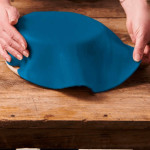 bolos funcakes com pasta de açúcar azul marinho