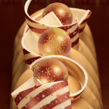 Registro de Natal decorado com bouel de chocolate