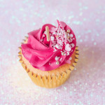 cupcake decorado com granulado feliz do diário Mix Princess