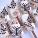 bolo magnum decorado com rosas