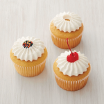 cupcake decorado com bico sultana