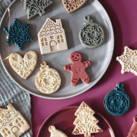 Biscoitos de natal com molde de silicone