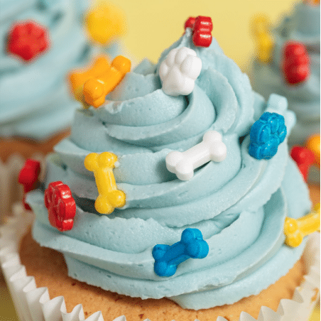 Decoração de cupcakes com supercães - PME