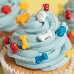 Decoração de cupcakes com supercães - PME