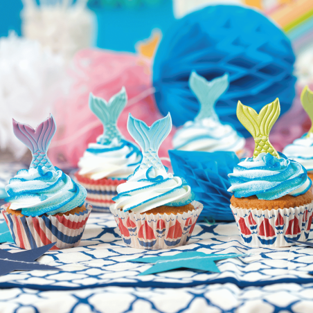 decoração de cupcake com caudas de sereia de açúcar
