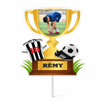 Topo de bolo personalizado em formato de troféu de futebol