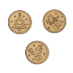 3 cortadores de biscoito para decorar biscoitos de Natal: rena, magia natalina e árvore de Natal.