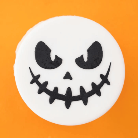 estêncil de abóbora de Halloween para fazer biscoitos de Halloween facilmente.