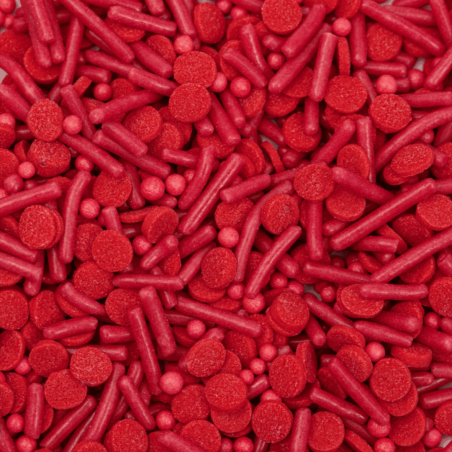 Bolo PME com granulado vermelho misto