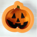 Cortador de biscoitos em formato de abóbora de Halloween da Wilton - 9 cm