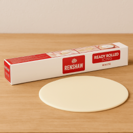 Pasta de açúcar em rolo pronta para aplicar